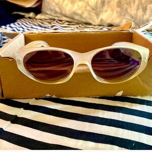 Chic White Sunglasses for Women